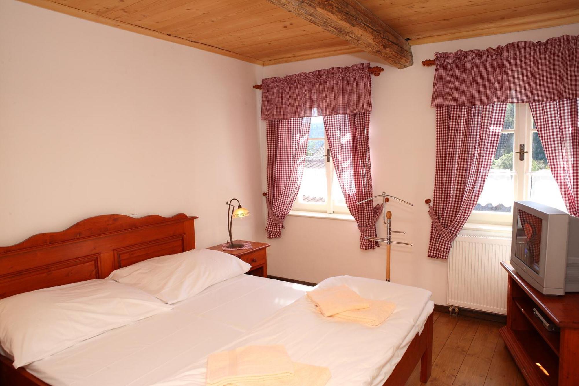 Hotel Hradni Basta à Bečov nad Teplou Chambre photo