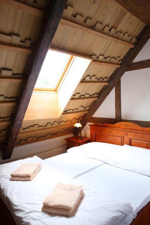 Hotel Hradni Basta à Bečov nad Teplou Extérieur photo