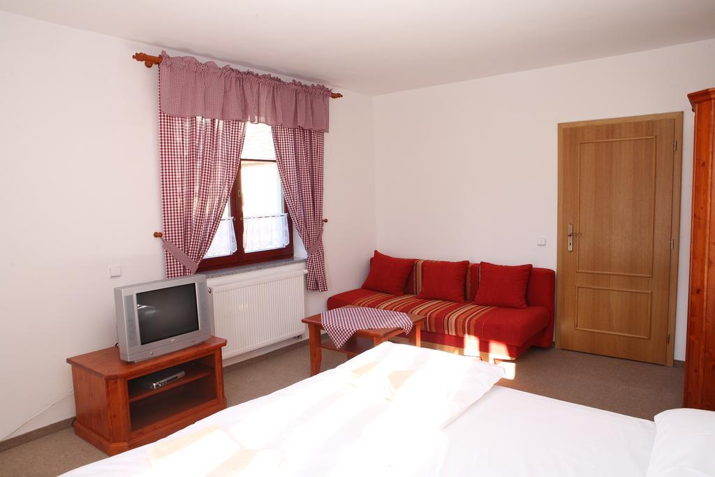 Hotel Hradni Basta à Bečov nad Teplou Chambre photo