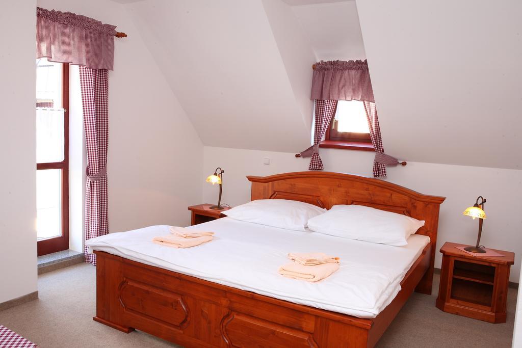 Hotel Hradni Basta à Bečov nad Teplou Chambre photo